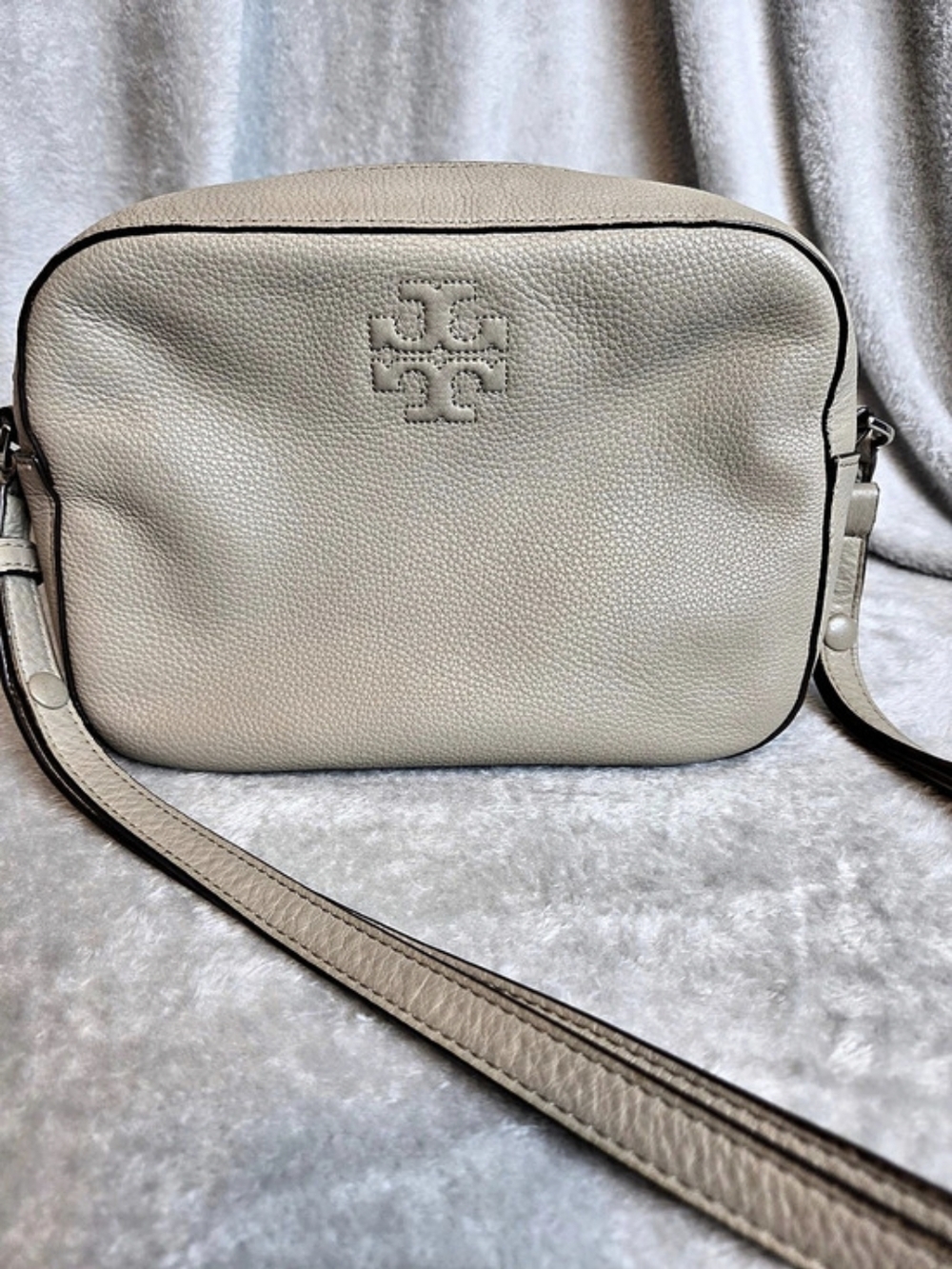 Tory Burch McGraw Camera Bag Beige Leather Crossbody